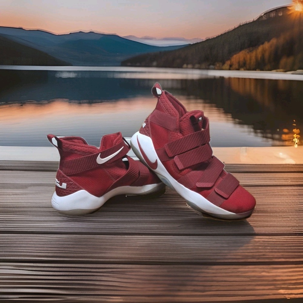 Nike Lebron Soldier XI 11 University Red Men's Size 16.5 US 943155-603